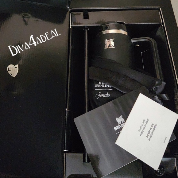 Stanley  x JENNIE BLACKPINK Quencher LUXE 30oz Tumbler & 12oz Slim Bottle Bundle - Picture 4 of 5